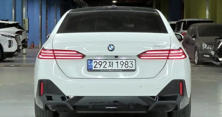 Bmw 5-Series 