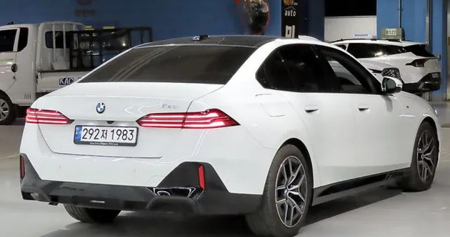 Bmw 5-Series 