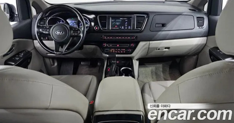 Kia Carnival 