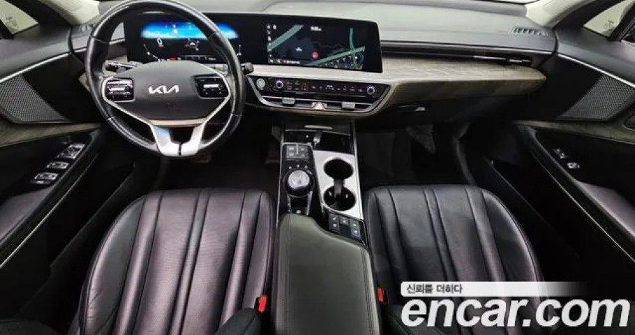 Kia K8 