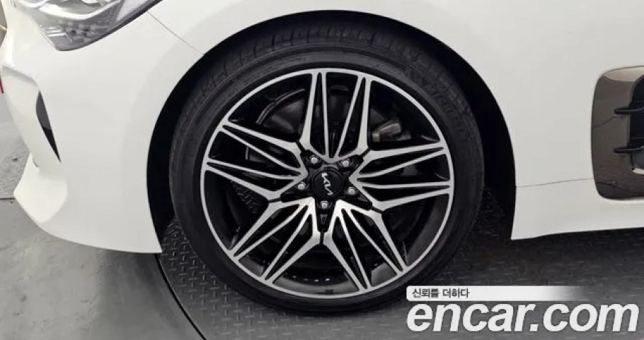 Kia Stinger 