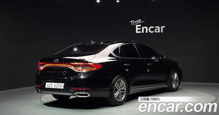 Hyundai Grandeur 