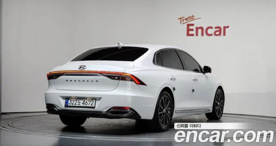 Hyundai Grandeur 