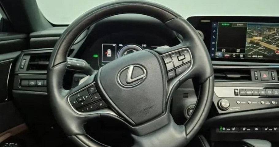 Lexus Es 