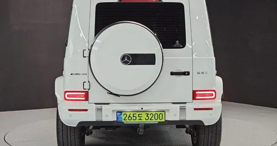 Mercedes-Benz G-Class 