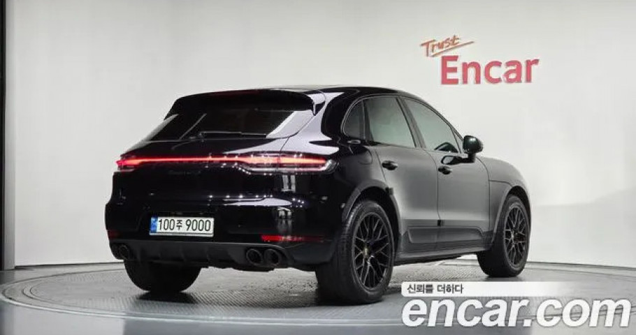 Porsche Macan 