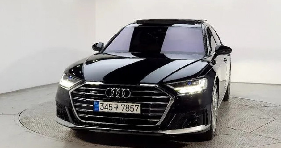 Audi A8 