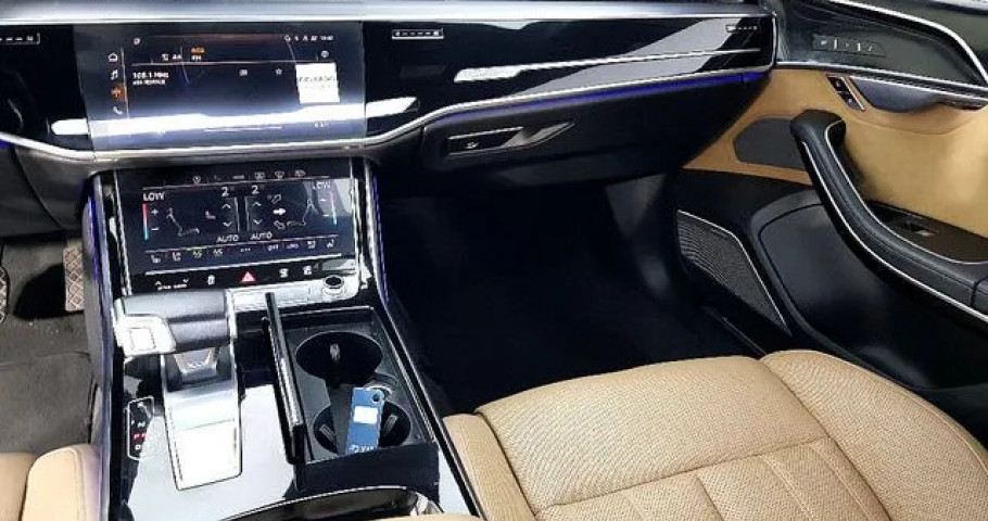 Audi A8 