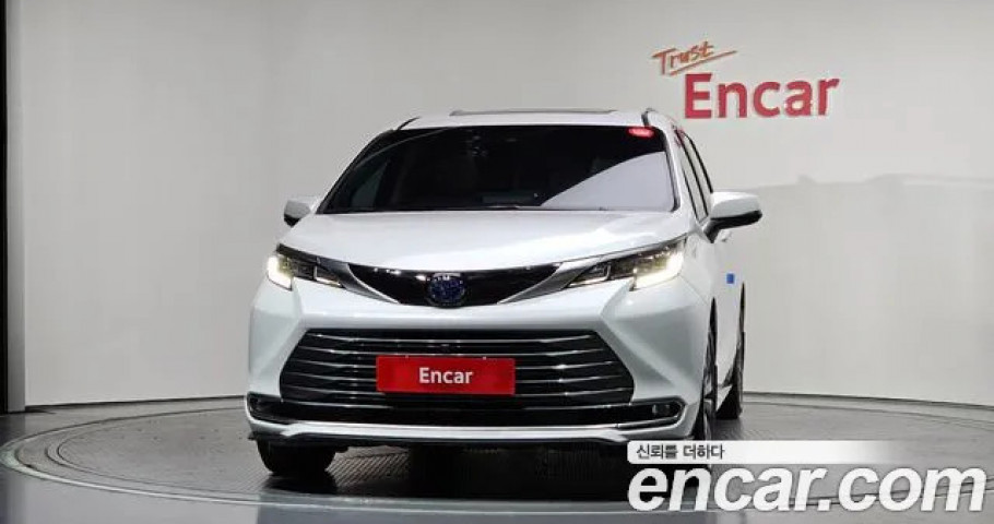 Toyota Sienna 