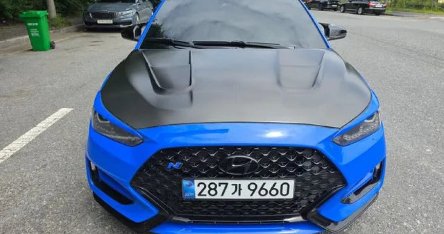 Hyundai Veloster 