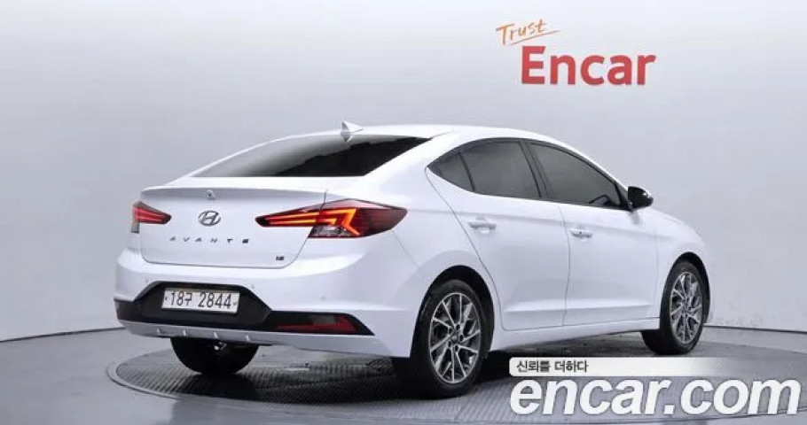Hyundai Avante (Elantra) 
