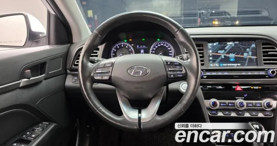 Hyundai Avante (Elantra) 