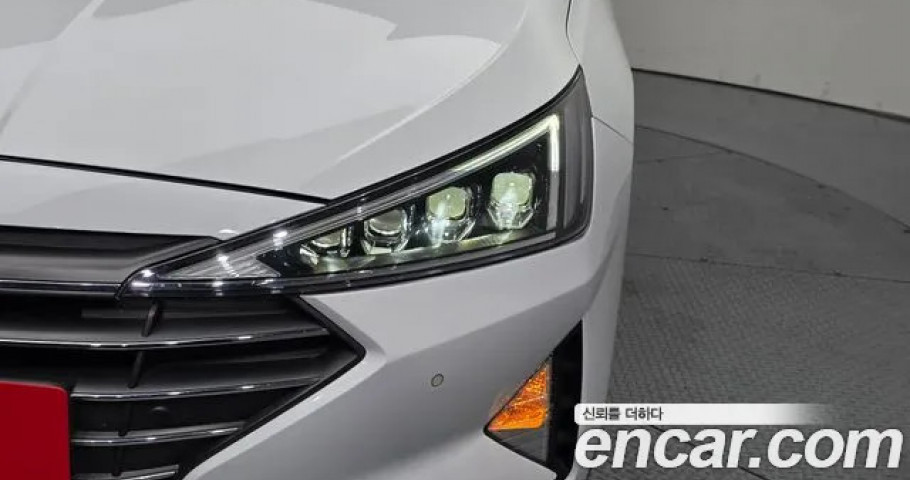 Hyundai Avante (Elantra) 