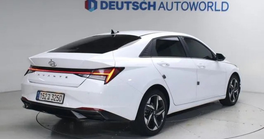 Hyundai Avante (Elantra) 