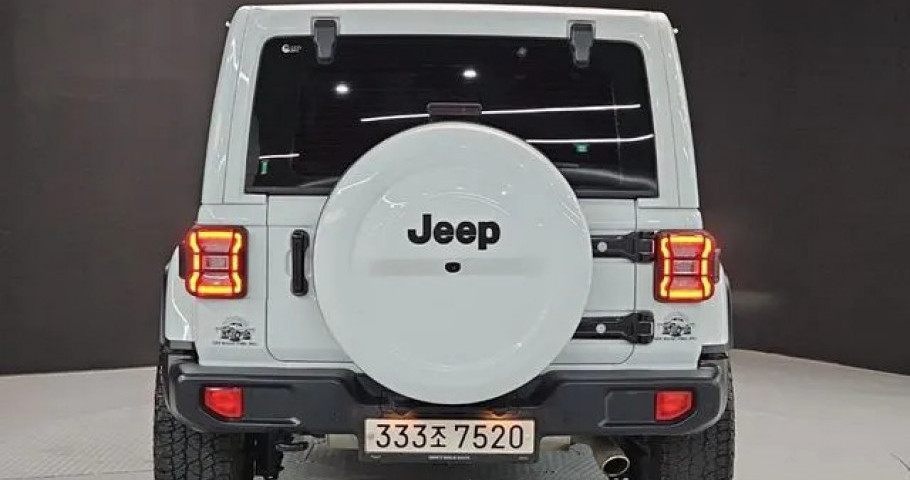 Jeep Wrangler 