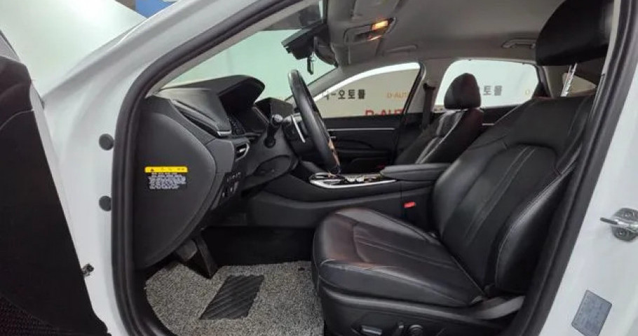 Hyundai Sonata 