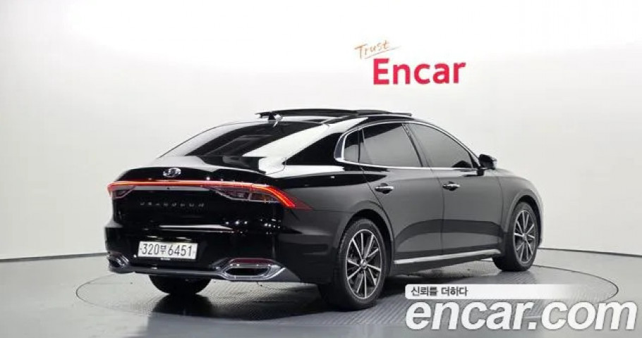 Hyundai Grandeur 