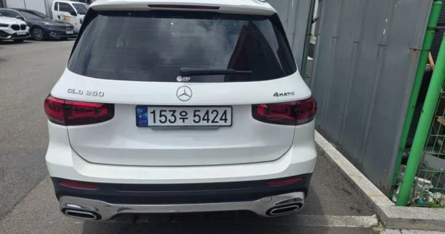 Mercedes-Benz Glb-Class 