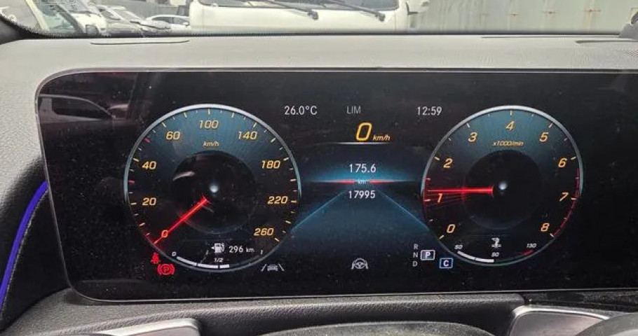Mercedes-Benz Glb-Class 