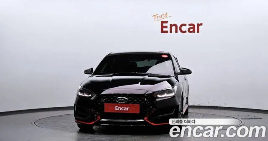 Hyundai Veloster 