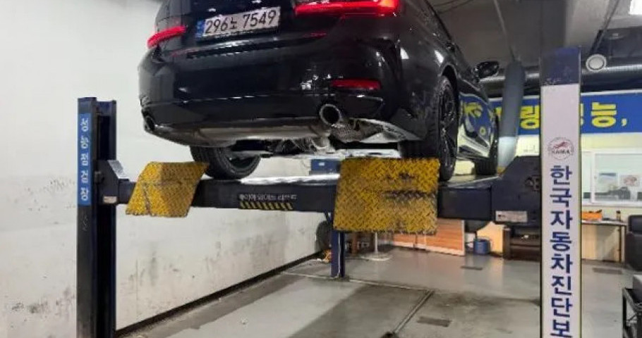 Bmw 3-Series 