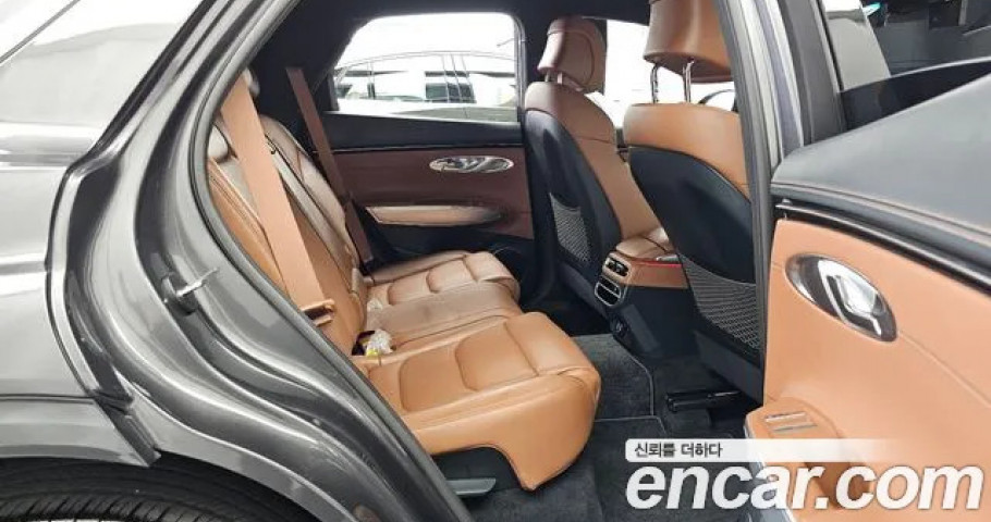 Genesis Gv70 