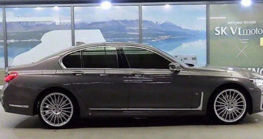 Bmw 7-Series 