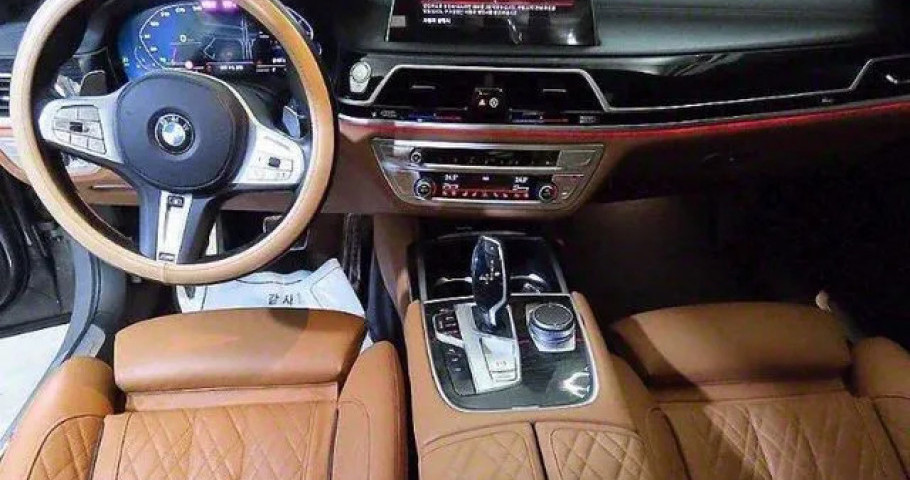 Bmw 7-Series 
