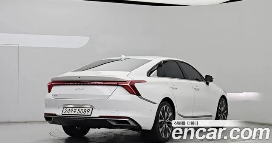 Kia K8 