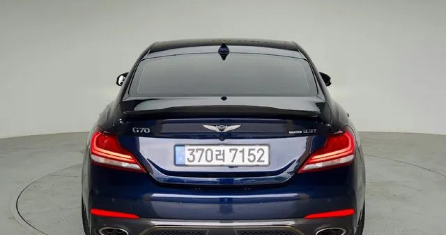 Genesis G70 