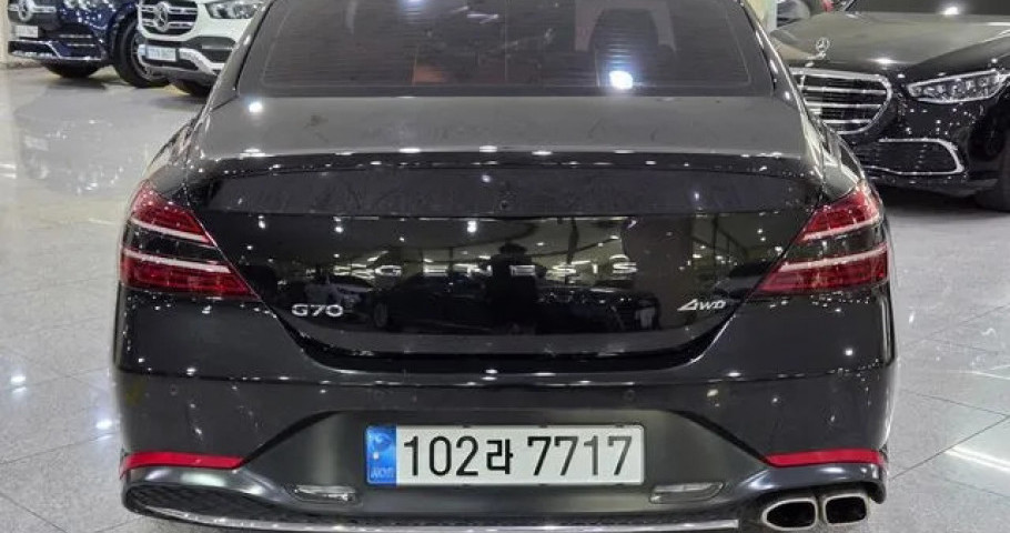 Genesis G70 
