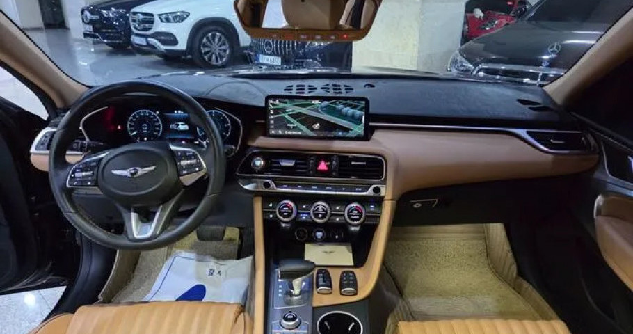 Genesis G70 