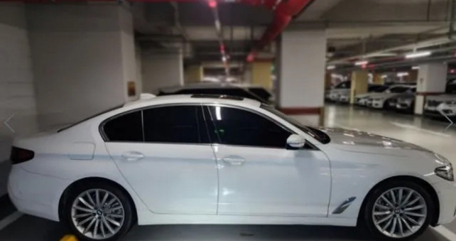 Bmw 5-Series 