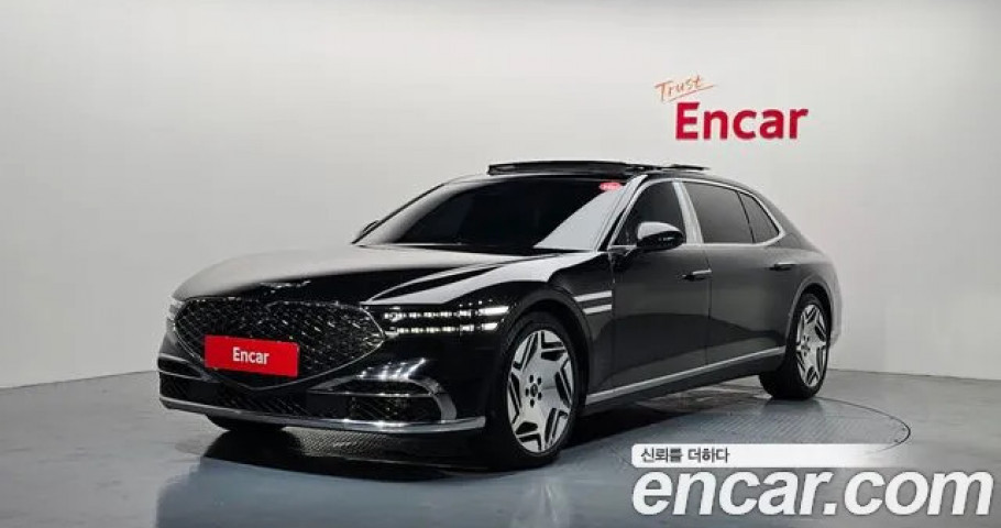 Genesis G90 