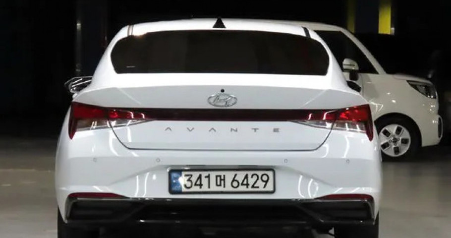 Hyundai Avante (Elantra) 