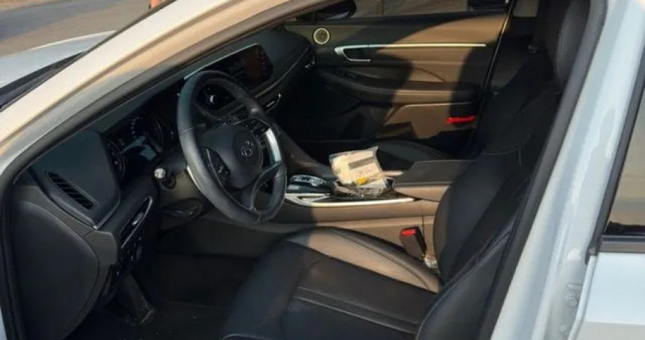 Hyundai Sonata 