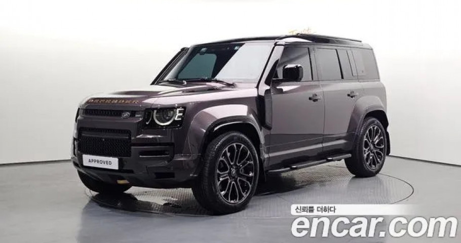Land Rover Defender 
