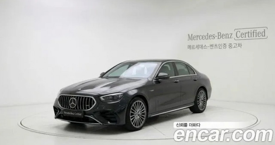 Mercedes-Benz E-Class 