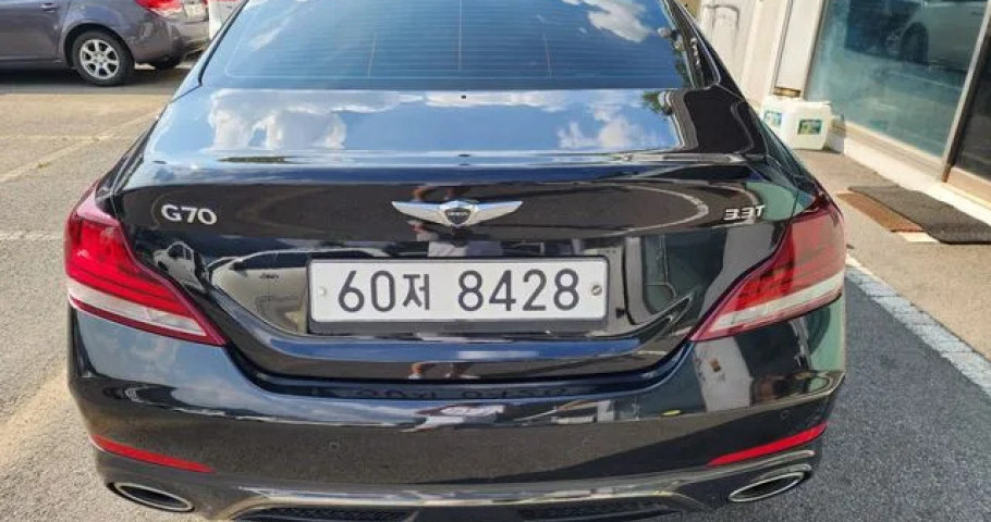 Genesis G70 