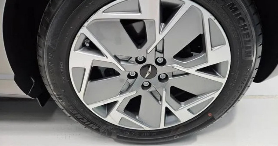 Genesis Gv60 