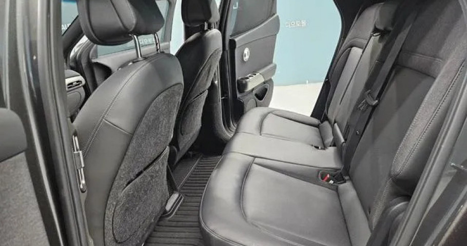 Genesis Gv60 
