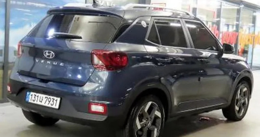 Hyundai Venue 