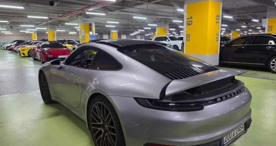Porsche 911 