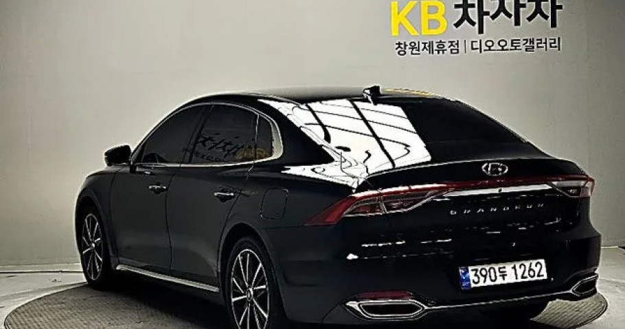 Hyundai Grandeur 