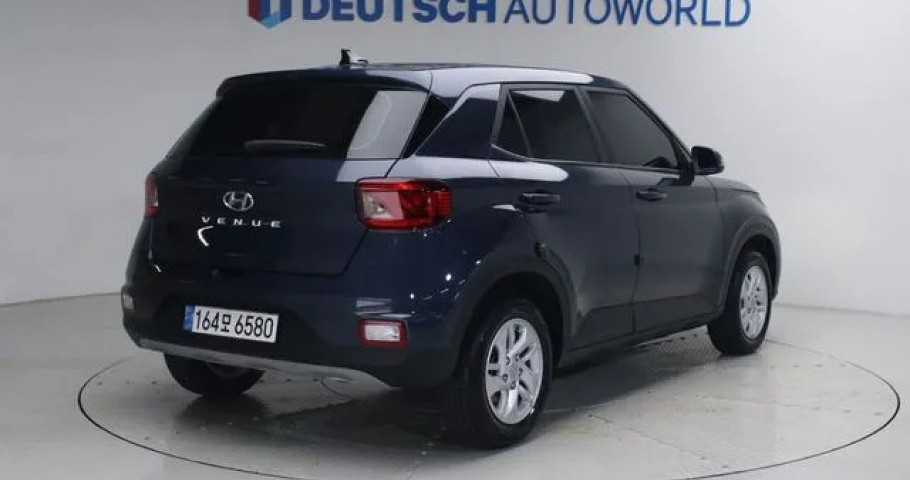 Hyundai Venue 