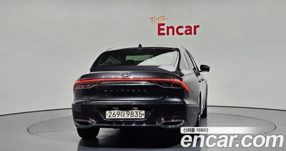 Hyundai Grandeur 