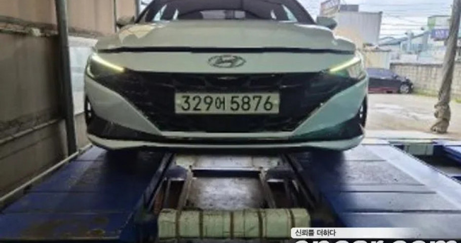 Hyundai Avante (Elantra) 