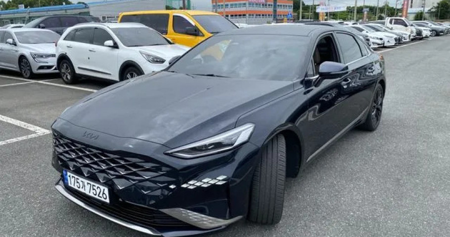 Kia K8 