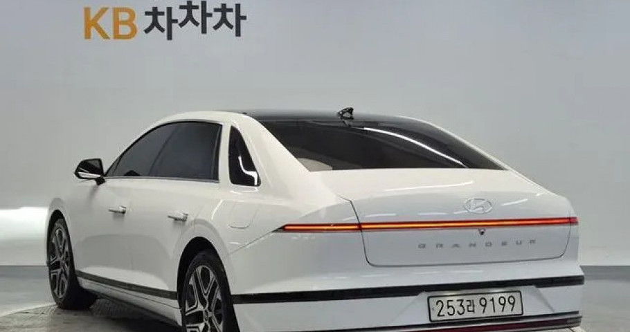 Hyundai Grandeur 