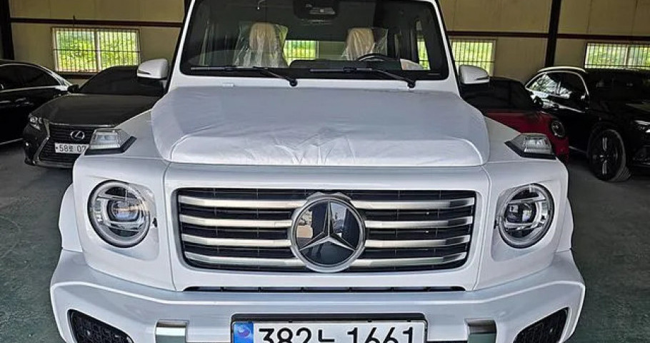 Mercedes-Benz G-Class 